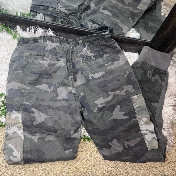 -Vintage Havana Chambray Camo Printed Jogger Pants Size Medium - Picture 11 of 14